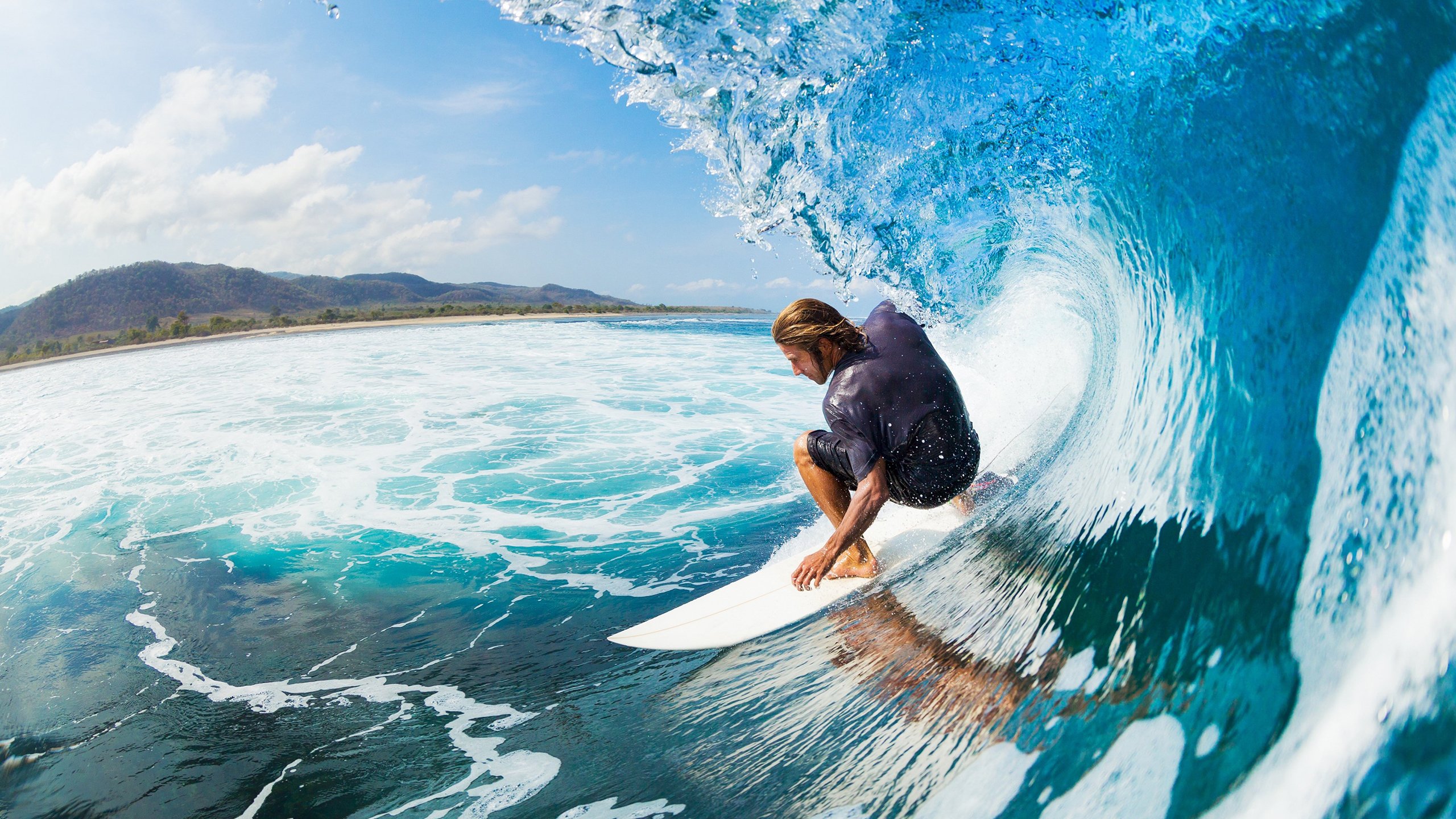 全球足球年度最佳战役回顾，精彩不断，全球足球最佳阵容